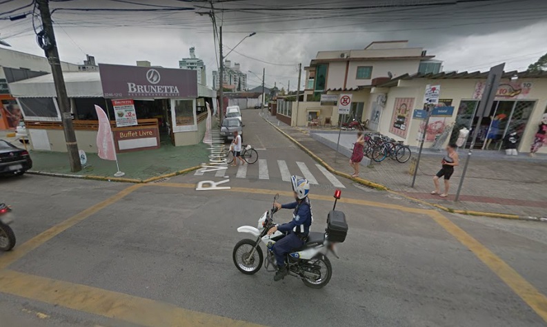 Codetran transformará via do bairro São João em mão única, em Itajaí 1 rua vicente meirinho