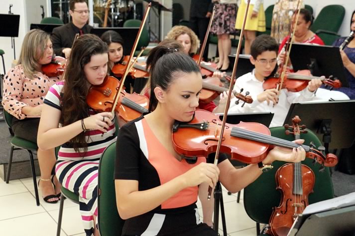 Orquestra Filarmônica Gloriart faz concerto em Balneário Camboriú no dia 15
