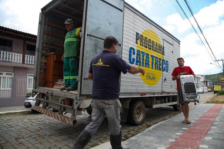 Confira a agenda do Cata-Treco de Itajaí para a próxima semana