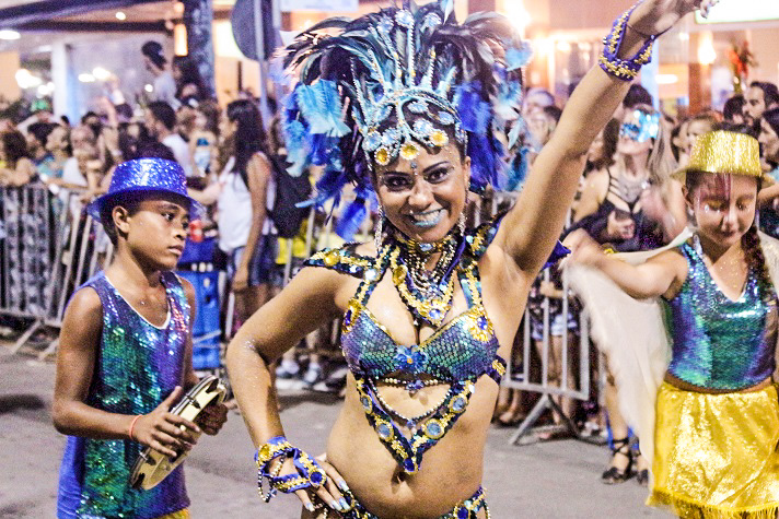 Mais de 110 mil pessoas já participaram do Carnaval de Balneário Camboriú