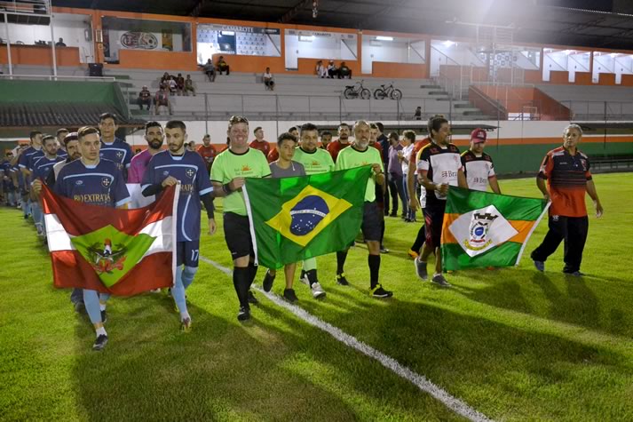 Flamengo vence o São Francisco por 2 a 1 na abertura do Campeonato de Futebol Amador de Camboriú