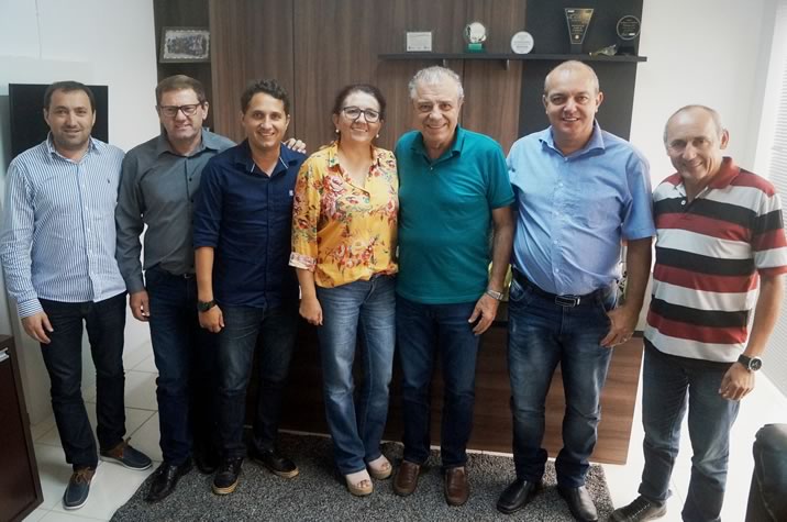 Deputado Marco Tebaldi (PSDB) visita a Câmara de Camboriú