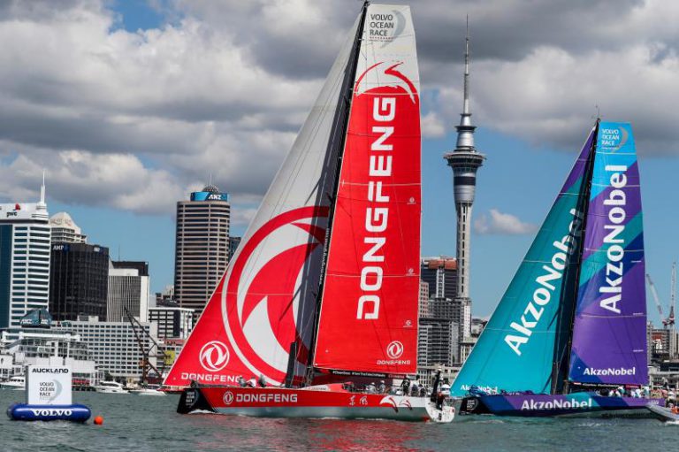 Volvo Ocean Race: barco chinês vence regata local em Auckland