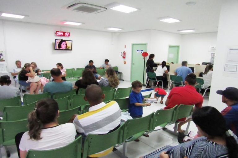 Laboratório Municipal atende a população no Centro Integrado de Saúde (CIS)