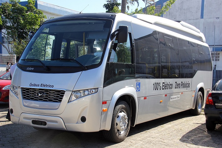 Micro-ônibus elétrico é testado pela Prefeitura de Balneário Camboriú