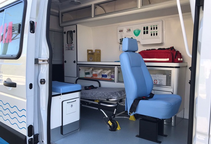 Balneário Camboriú tem nova ambulância para remoção básica