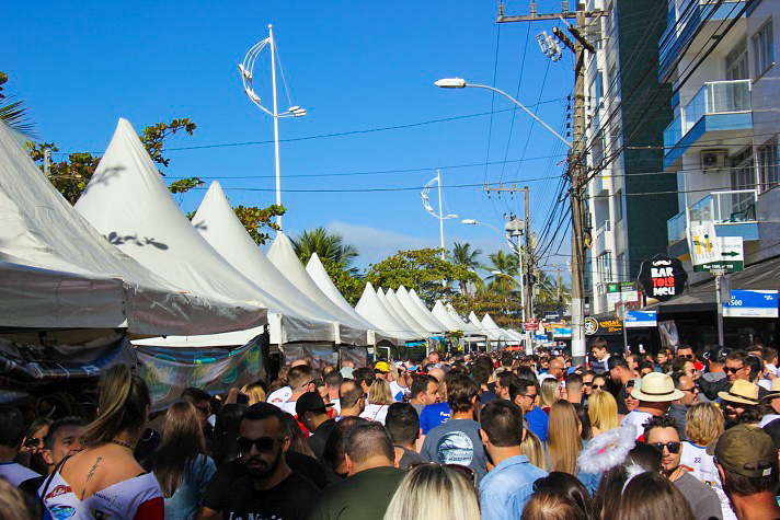 Festa dos Amigos promete agitar a Avenida Atlântica neste sábado