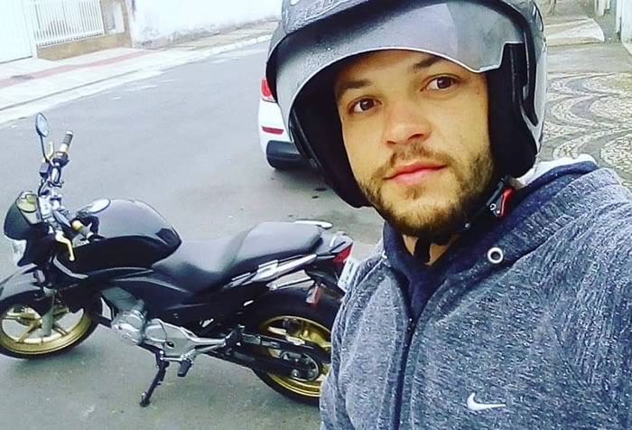 Motociclista morre após colidir na traseira de carreta na BR-101, em BC