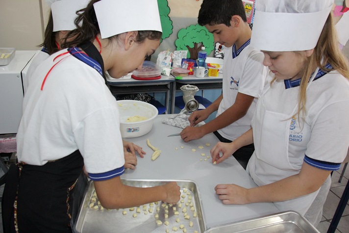Fábrica de Biscoitos é uma das iniciativas empreendedoras de estudantes de BC