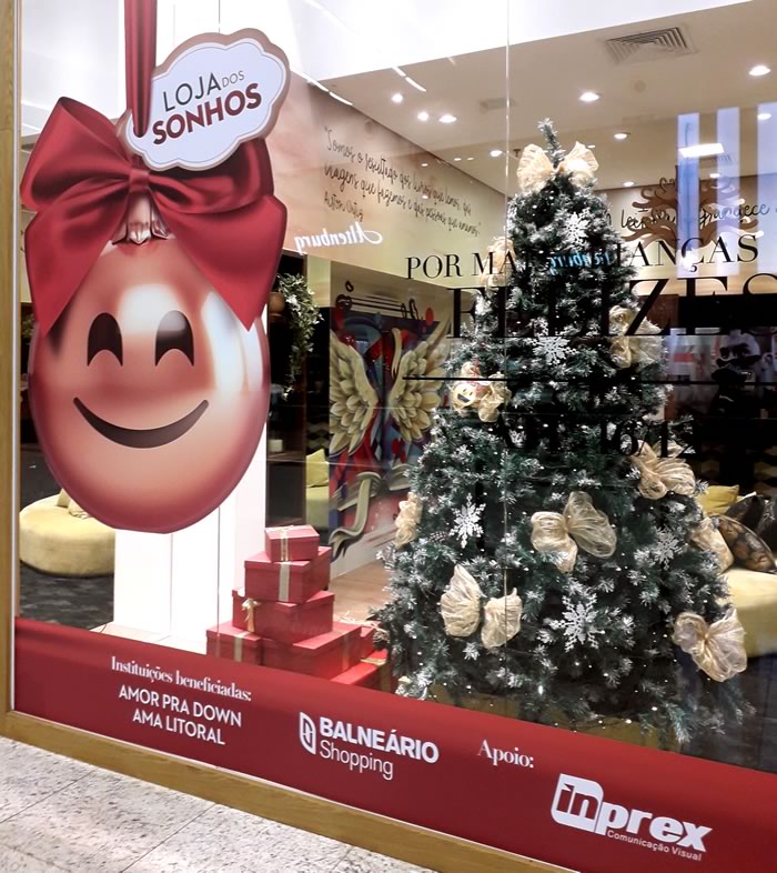Loja dos Sonhos resgata solidariedade do Natal no Balneário Shopping