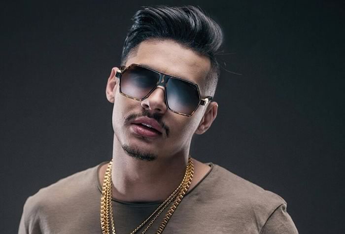 Rapper Hungria se apresenta em Balneário Camboriú neste domingo (6)