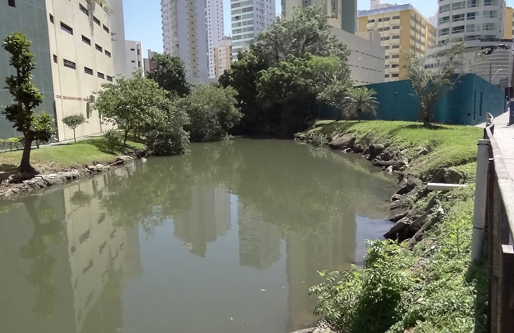 Construção de emissário de esgoto contribuirá com a revitalização do Rio Marambaia