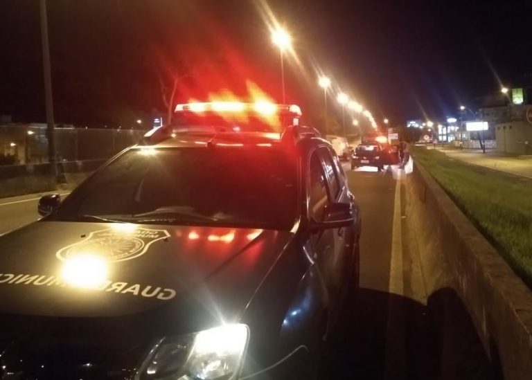 Condutor embriagado é preso transitando na contramão da BR-101 em BC