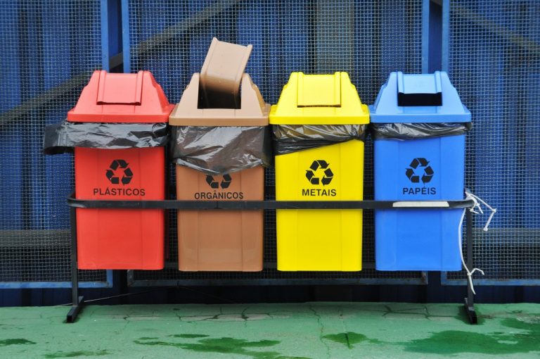 Balneário Camboriú recicla por mês apenas 150 mil dos 2 milhões de quilos que poderia reciclar