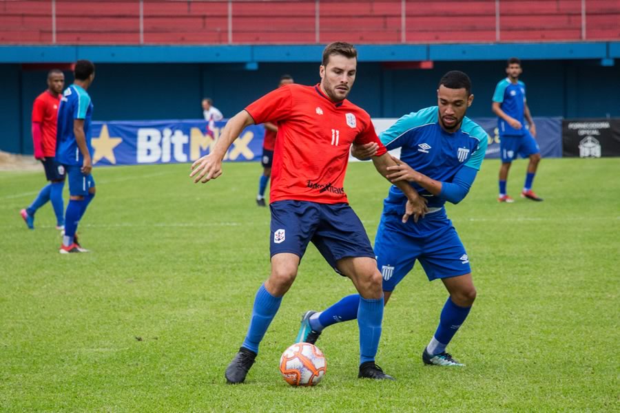 Marcílio empresta Igor Brondani para o Almirante Barroso