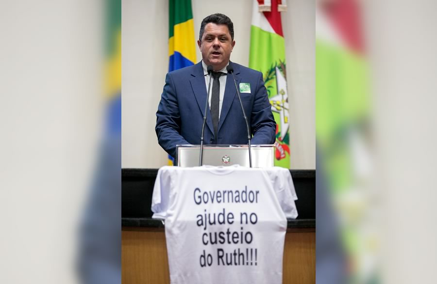 Deputado Ivan Naatz pede apoio do governo para custeio do Hospital Ruth Cardoso