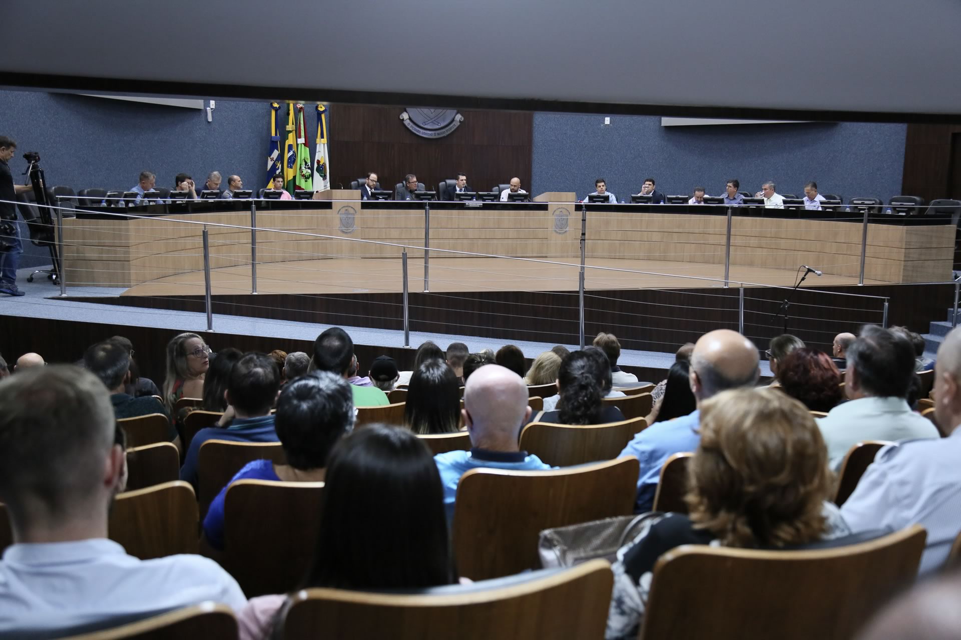 Binário da Osvaldo Reis é apresentado em audiência pública 1 audiência pública sobre binário da Osvaldo Reis