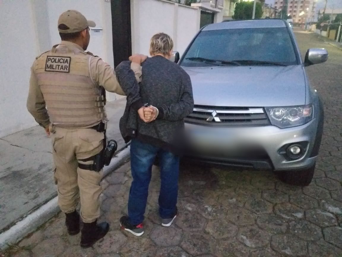 L200 furtada na Praia dos Amores é recuperada após 50 Km de perseguição