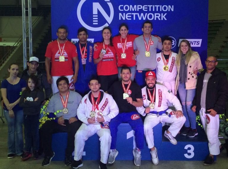 Gracie Barra Premium Balneário Camboriú conquista 12 medalhas e se destaca em evento nacional