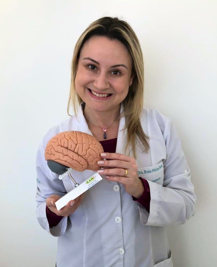 BC conta com clínica especializada em fisioterapia neurofuncional 2 Bruna M. Mattos Borba