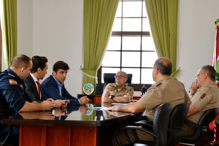 Município se reúne com comando da Polícia Militar para debater ações para temporada