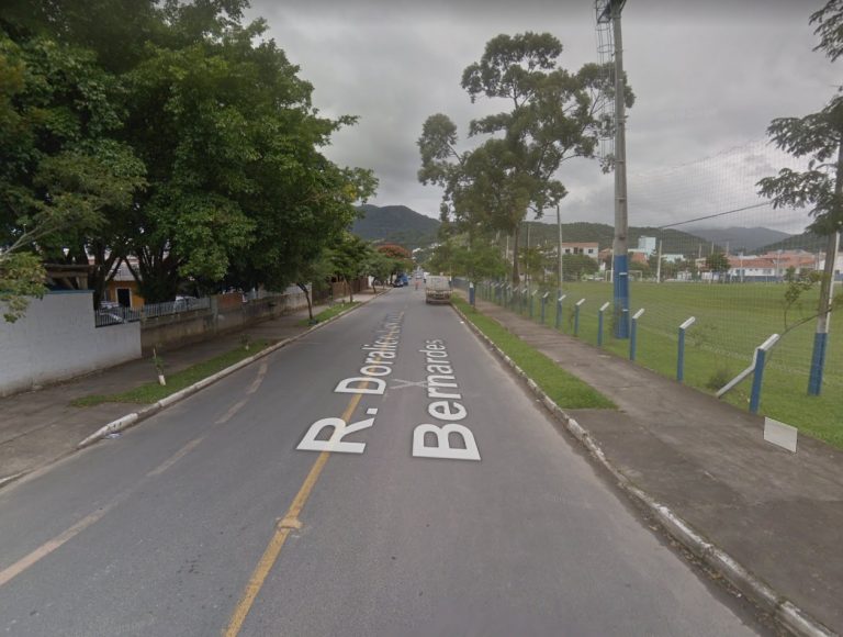 Duas ruas no bairro Nova Esperança passam a ter sentido único
