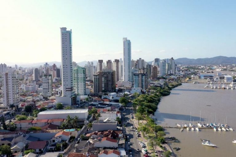 Ação ajuizada pelo MP requer anulação da revisão do Plano Diretor de Itajaí