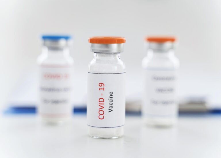 Covid-19: SC disponibiliza verba para adquirir 5 milhões de doses da vacina