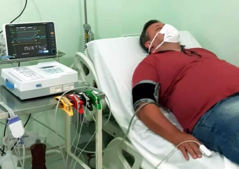 Prefeito Elcio Kuhnen passa mal e é atendido no Pronto Socorro
