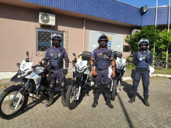 Agentes de Trânsito recebem três novas motos