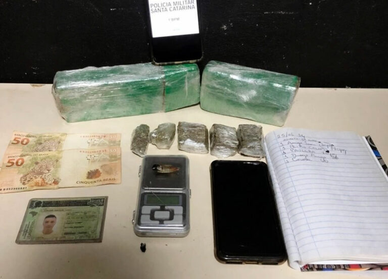 Traficante é preso com 860 gramas de maconha no São Vicente