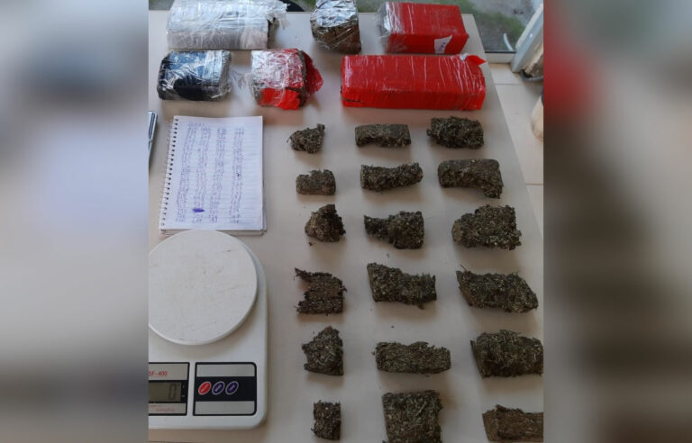 Traficante é preso com três quilos de maconha em Camboriú