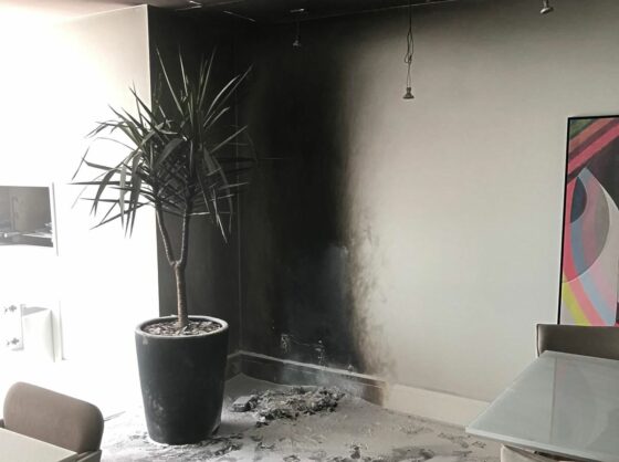 Patinete elétrico provoca princípio de incêndio em apartamento na Praia brava