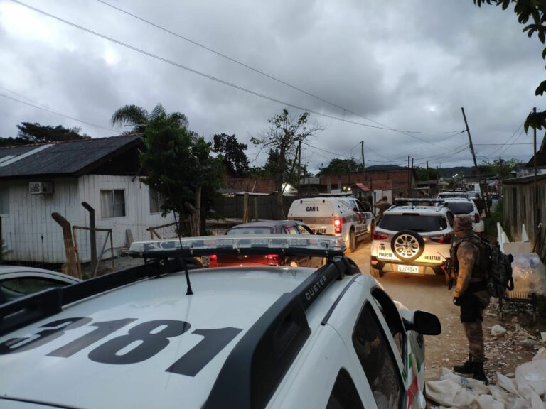 PM deflagra operação Quebra Banca na região da Vila Fortaleza