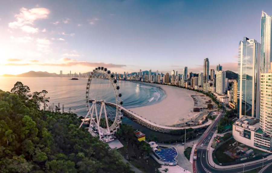 Roda-gigante e Big Tower começam a funcionar neste sábado na