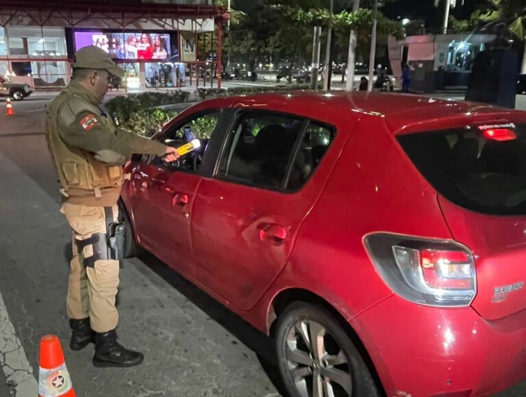 Operação Controle Total realiza 121 autos de infração de trânsito em 72h