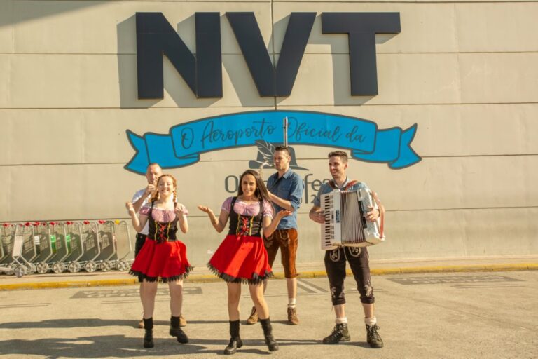 Aeroporto de Navegantes espera cerca de 24 mil passageiros no último final de semana da Oktoberfest