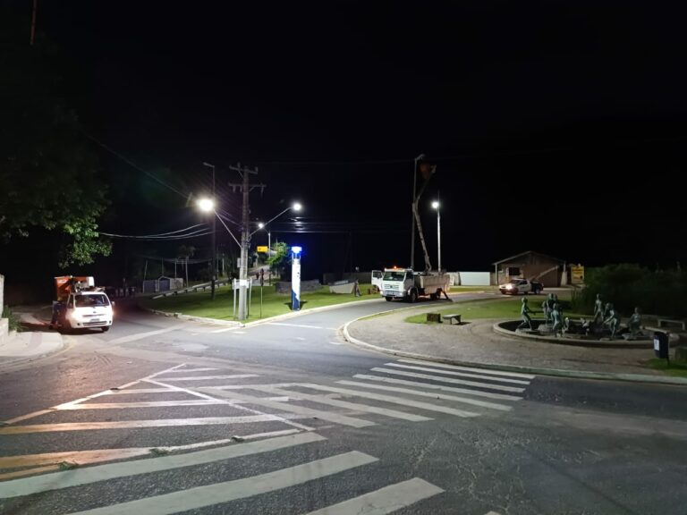 Praça do Chafariz, na Praia de Laranjeiras, recebe iluminação 100% LED