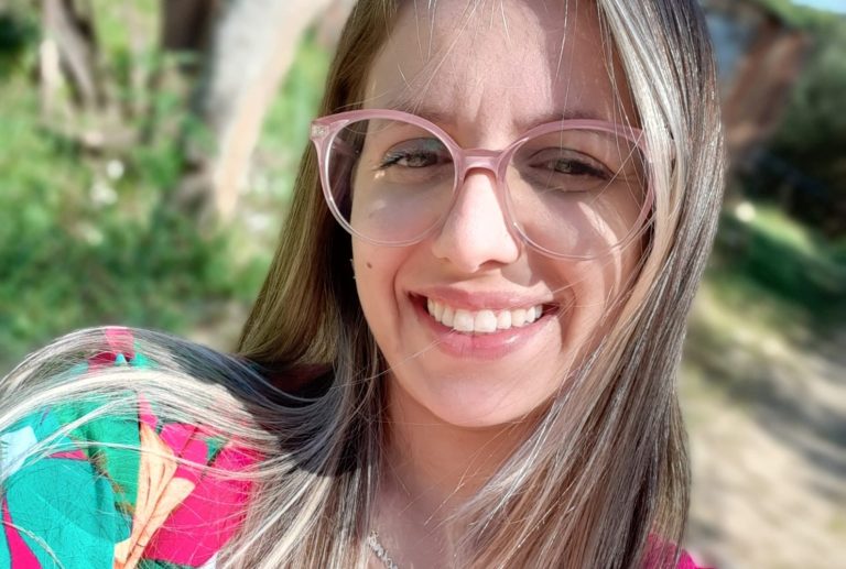 Após piora, mulher atingida por marquise está estável e fora de perigo