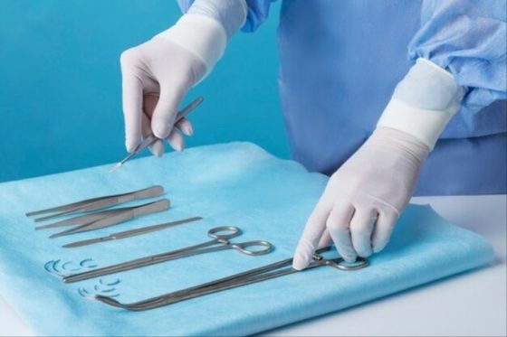 Hospital e cirurgião indenizarão paciente que teve pinça esquecida durante cirurgia cardiovascular
