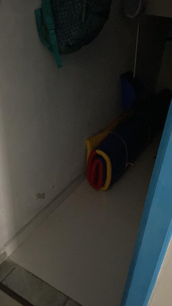 Mães relatam maus-tratos e más condições sanitárias de creche conveniada à prefeitura 6 cantinho do castigo