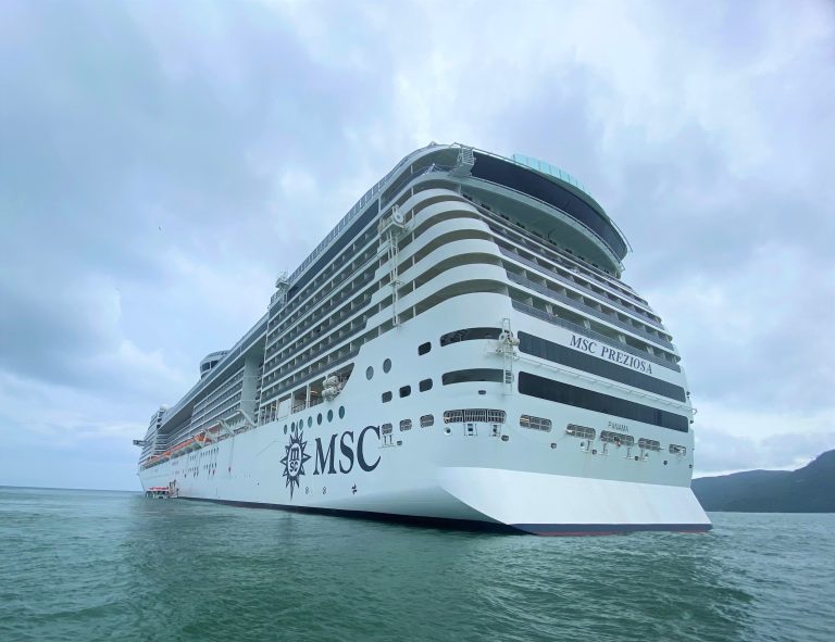 Navio MSC Preziosa chega a Balneário Camboriú esta quarta-feira, 22