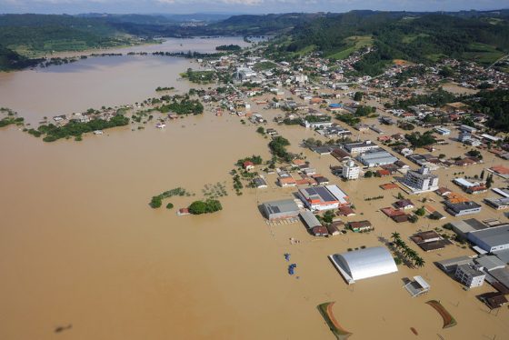 BRDE conclui Pronampe Emergencial SC, apoiando mais de mil empresas em Santa Catarina