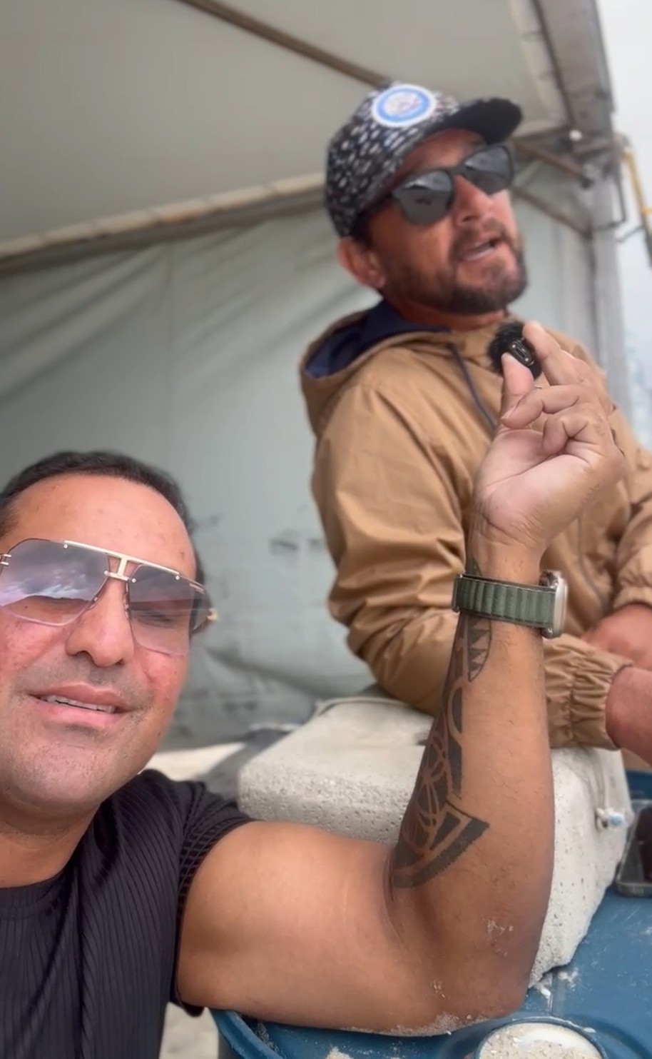 Conflito entre pescadores e setor náutico se intensifica durante temporada da tainha em Balneário Camboriú 1 Ely e Ronan